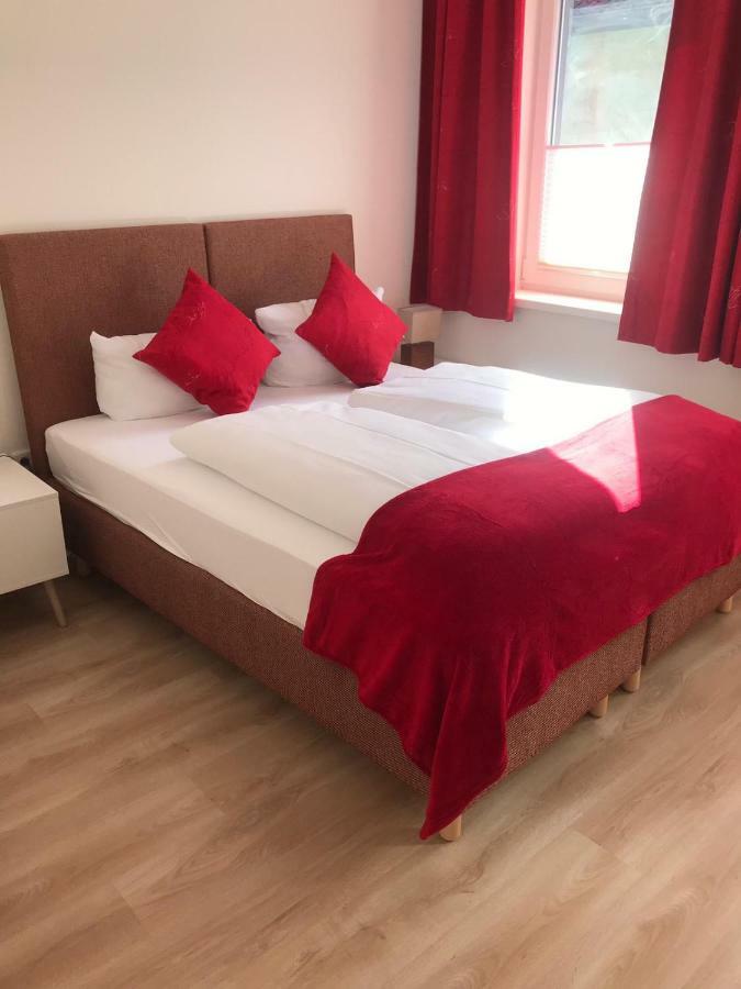 Ferienwohnung An Der Alten Weed Bad Windsheim Bagian luar foto